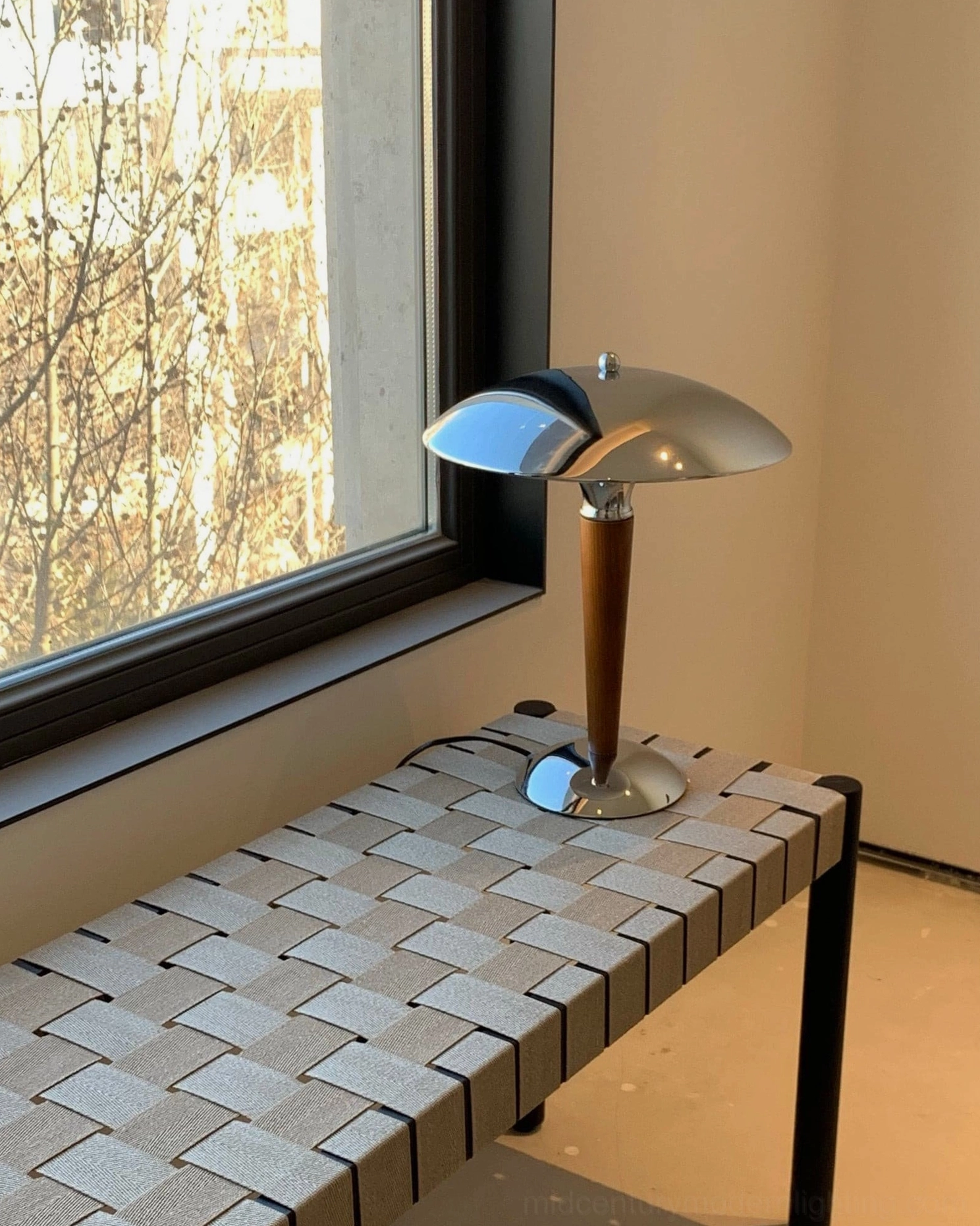 Tibby table lamp installation and assembly demonstration setup guide