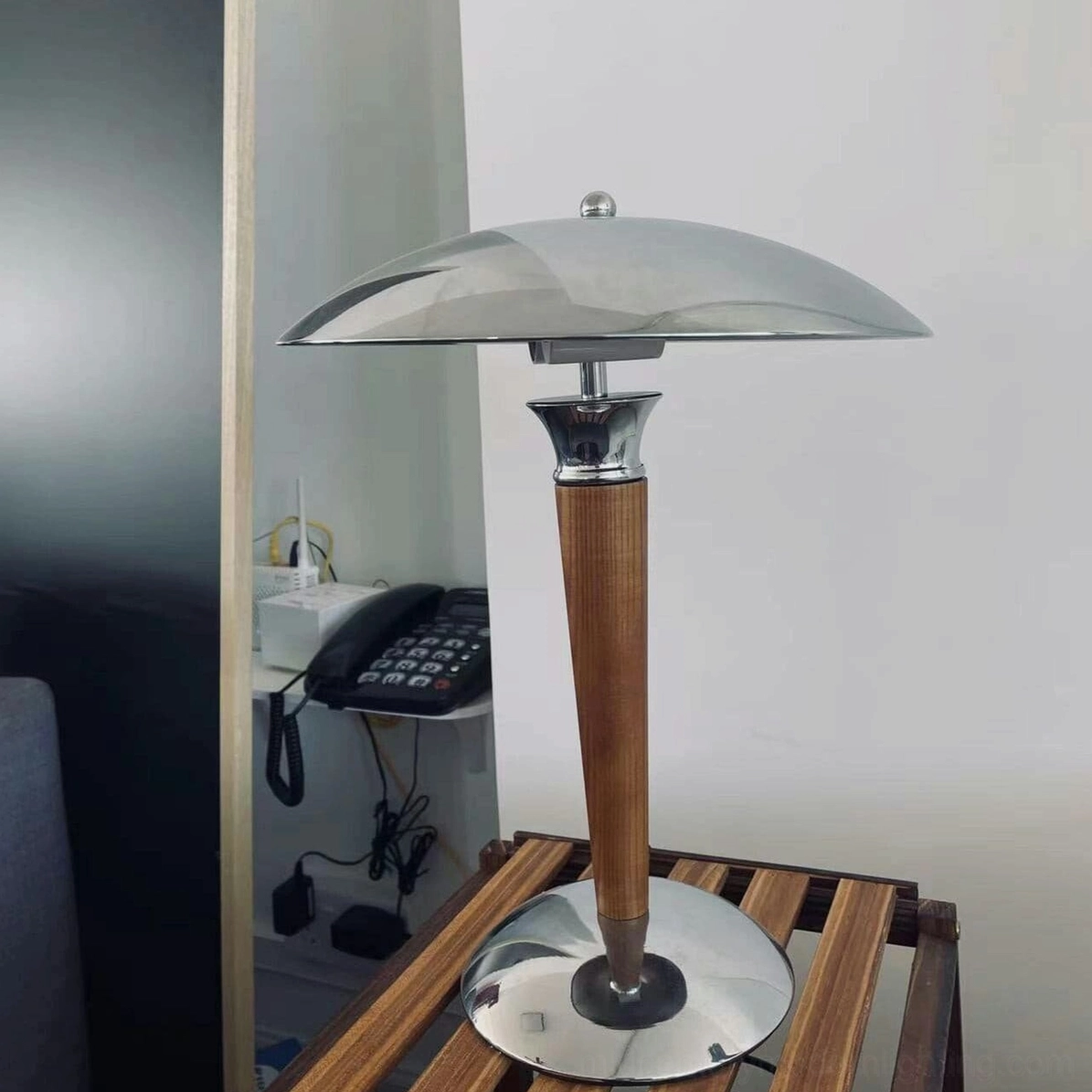 Tibby mushroom lamp side profile silhouette demonstrating proportional design balance