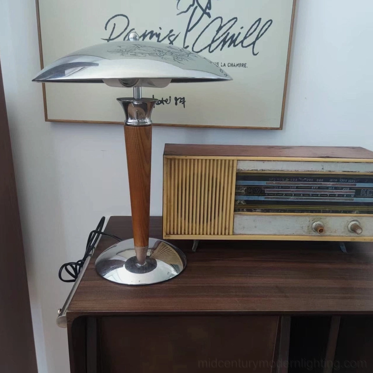 Tibby mid-century modern table lamp unboxing and protective packaging presentation