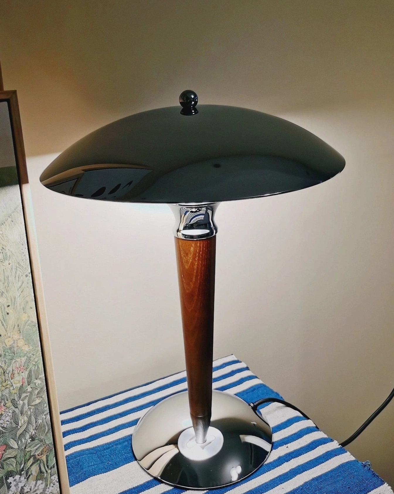 Tibby mid-century modern lamp in contemporary office workspace for task lighting