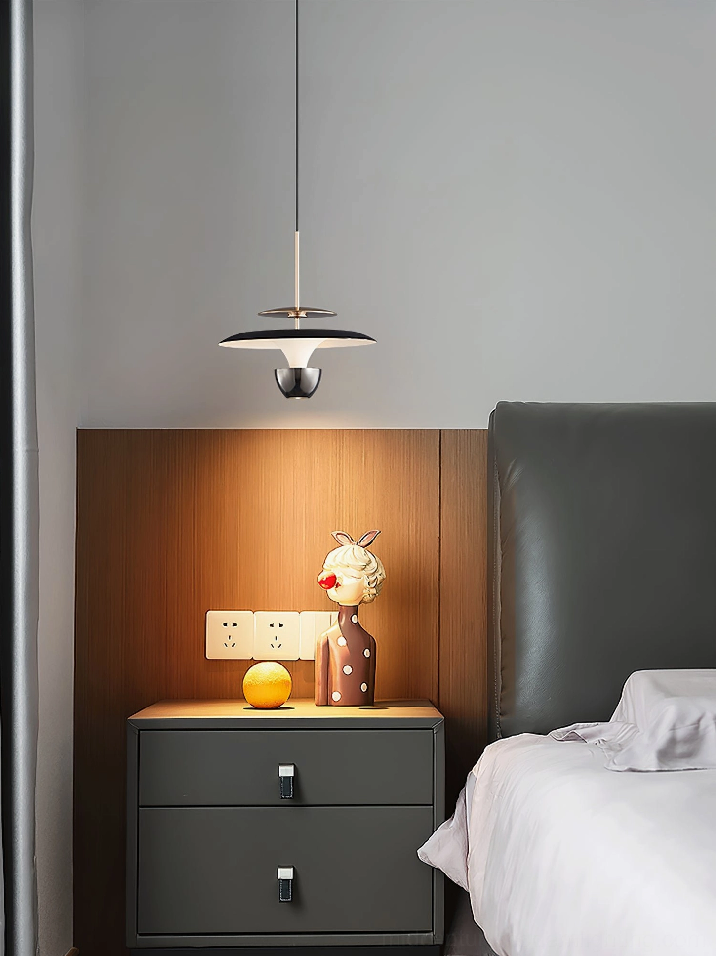 UFO pendant light architectural photography design perspective