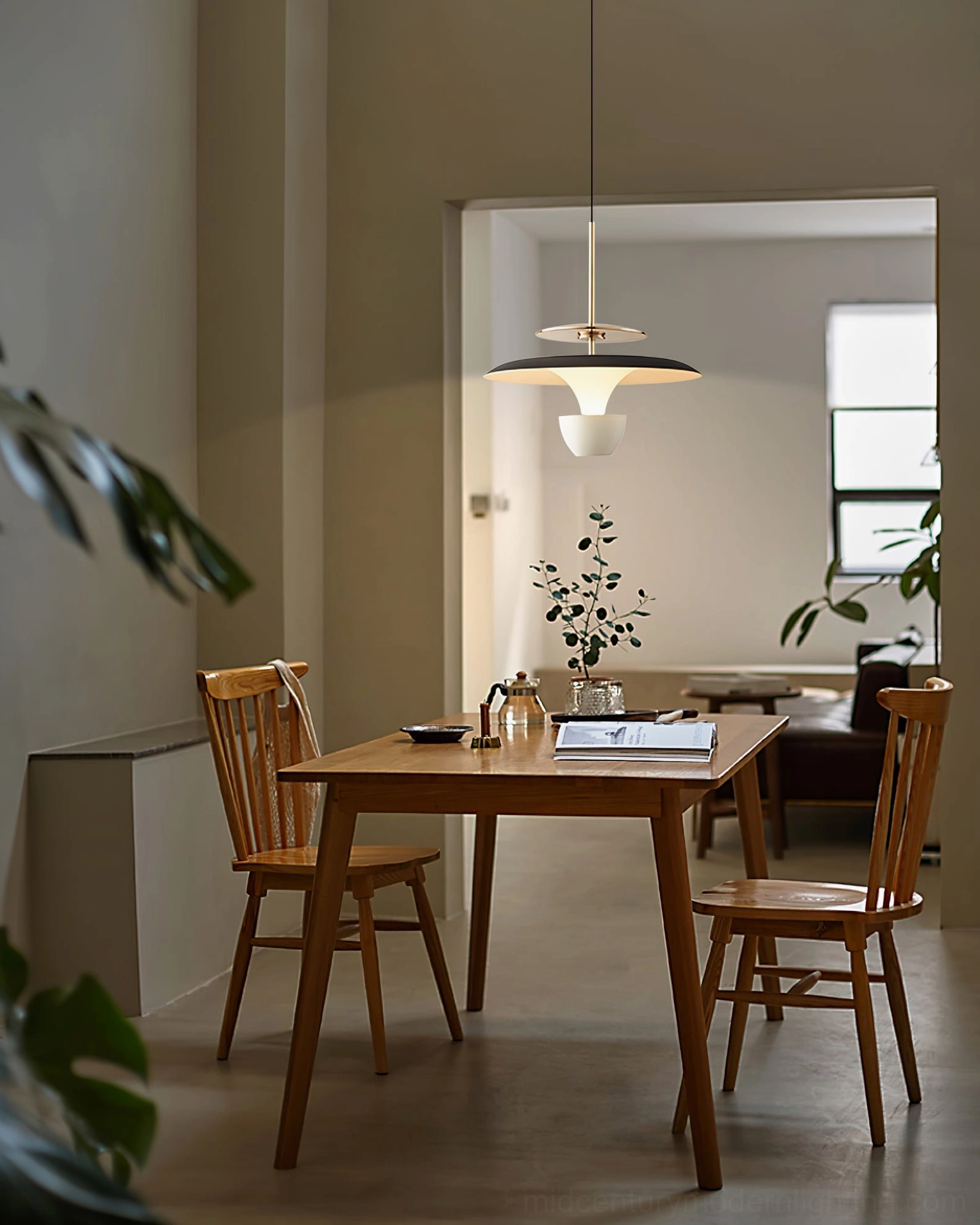 UFO pendant light integrated LED technology efficiency performance