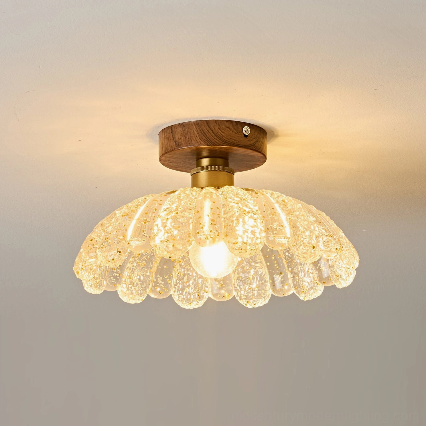Vaczon vintage flush mount ceiling light showing scalloped edge detail and glass texture