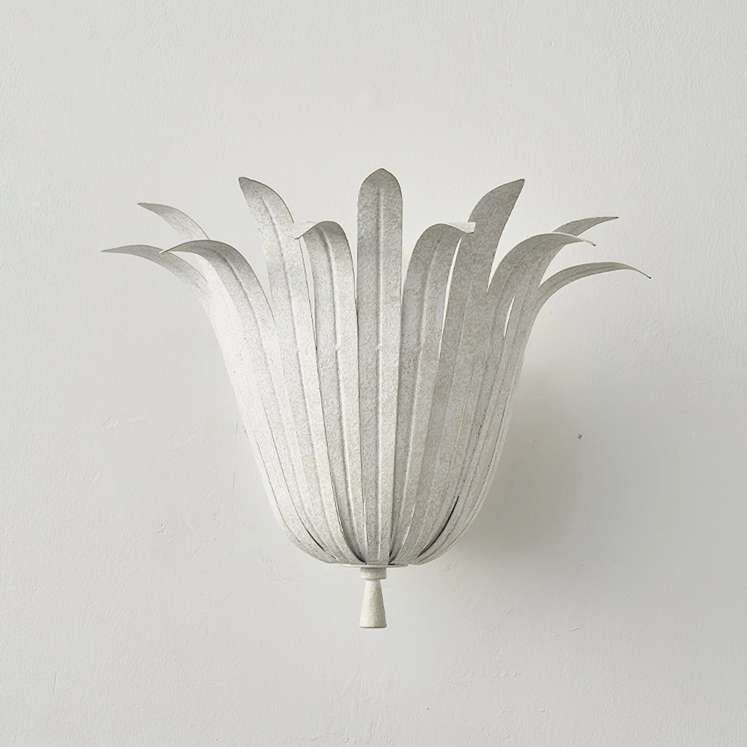 Vicenzio Leaf Wall Sconce - botanical Art Deco design inspiration and architectural leaf pattern detail