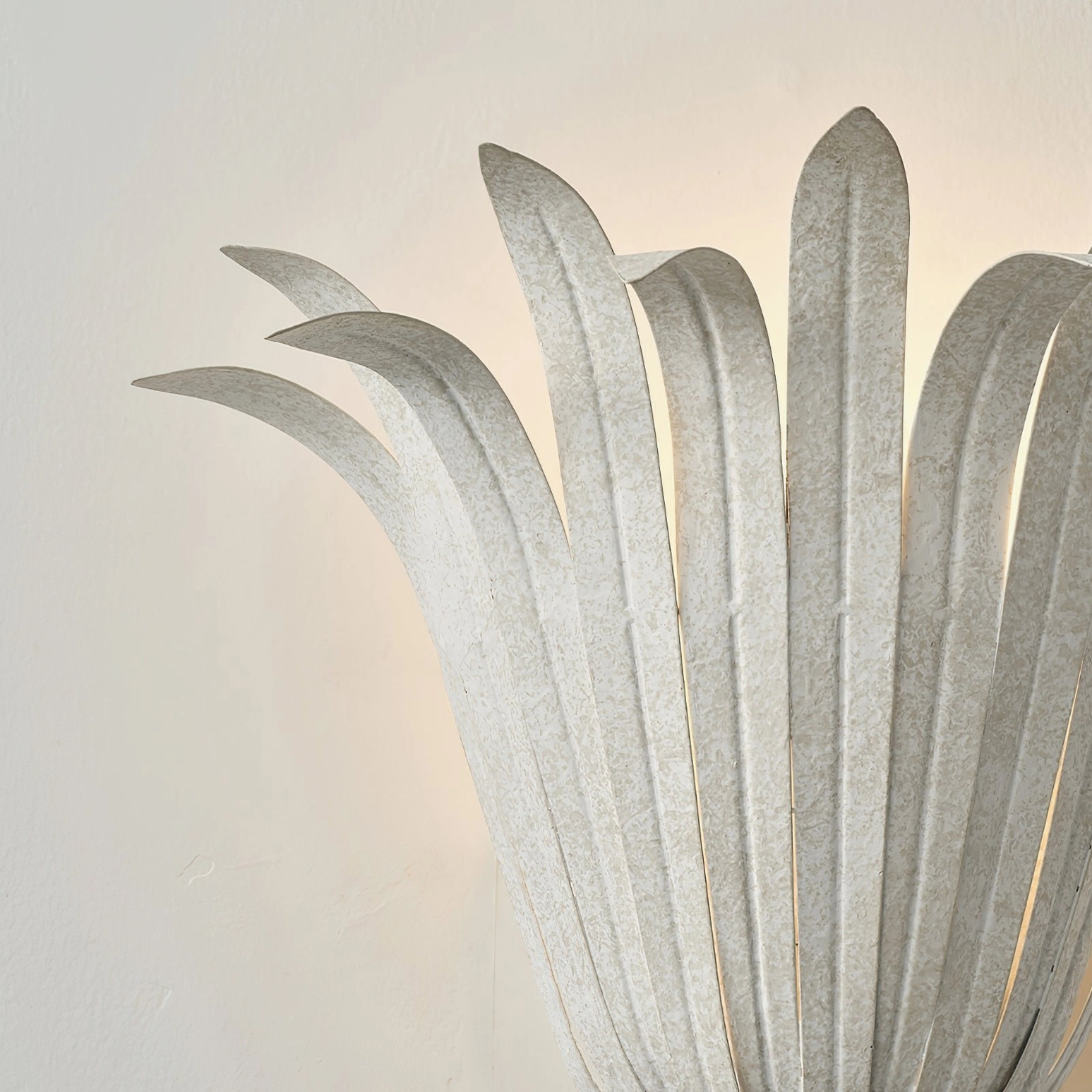 Vicenzio white leaf wall sconce - minimalist botanical design for contemporary and Scandinavian interior spaces