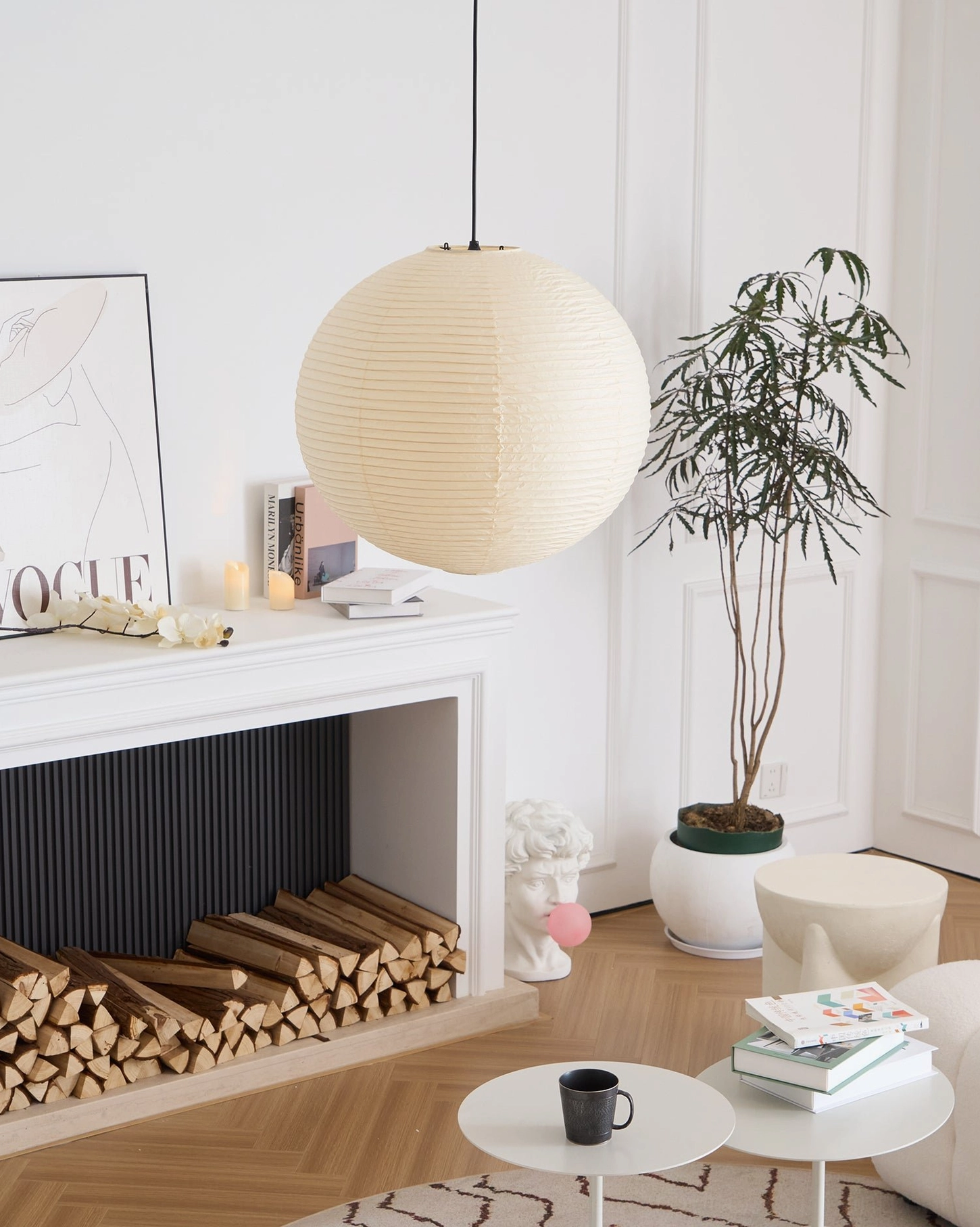 Washi paper sphere pendant light as decorative lighting solution for modern home