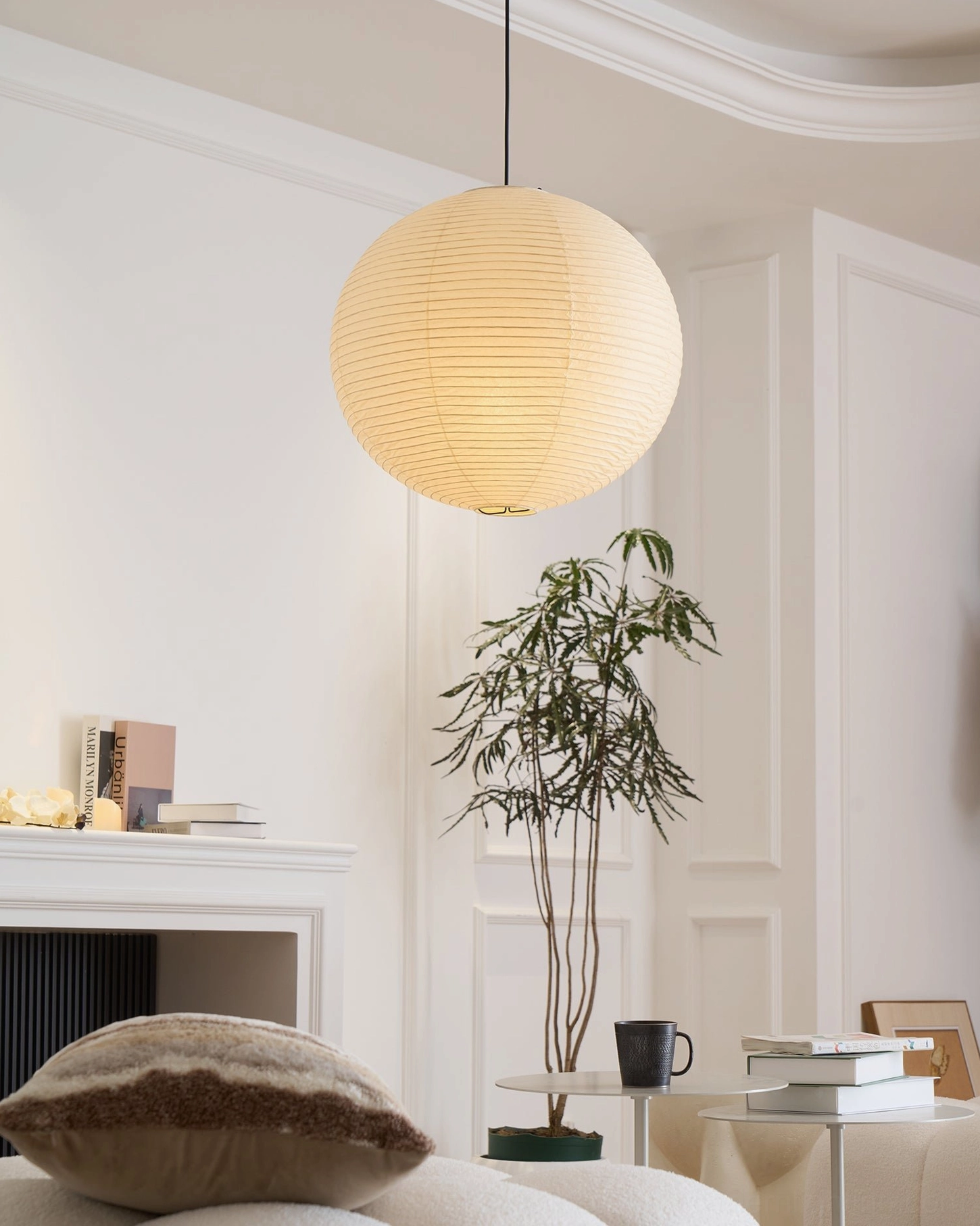 Washi paper pendant lamp showing natural mulberry paper texture and pattern