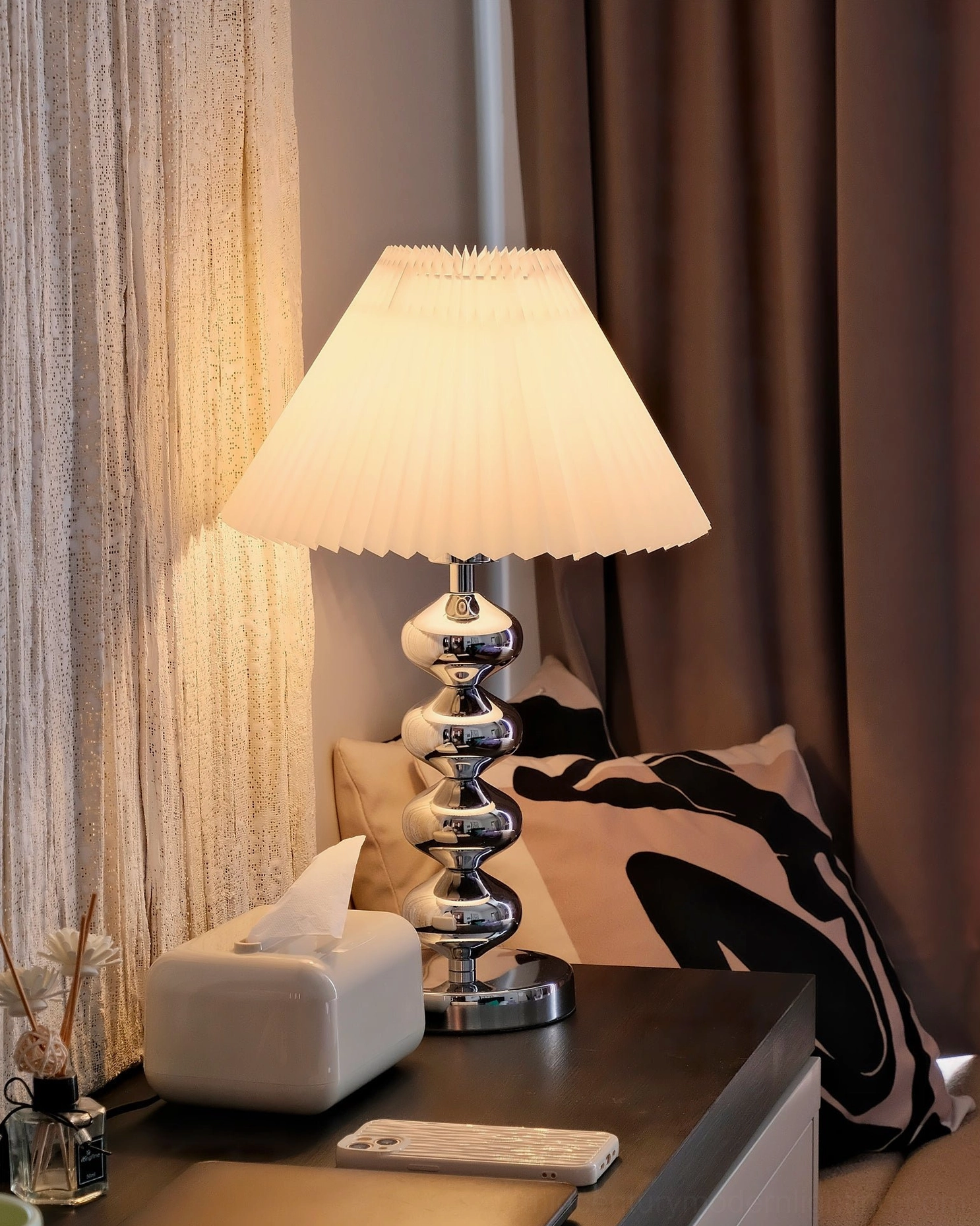 Zuma mid-century modern table lamp compact size bedside styling