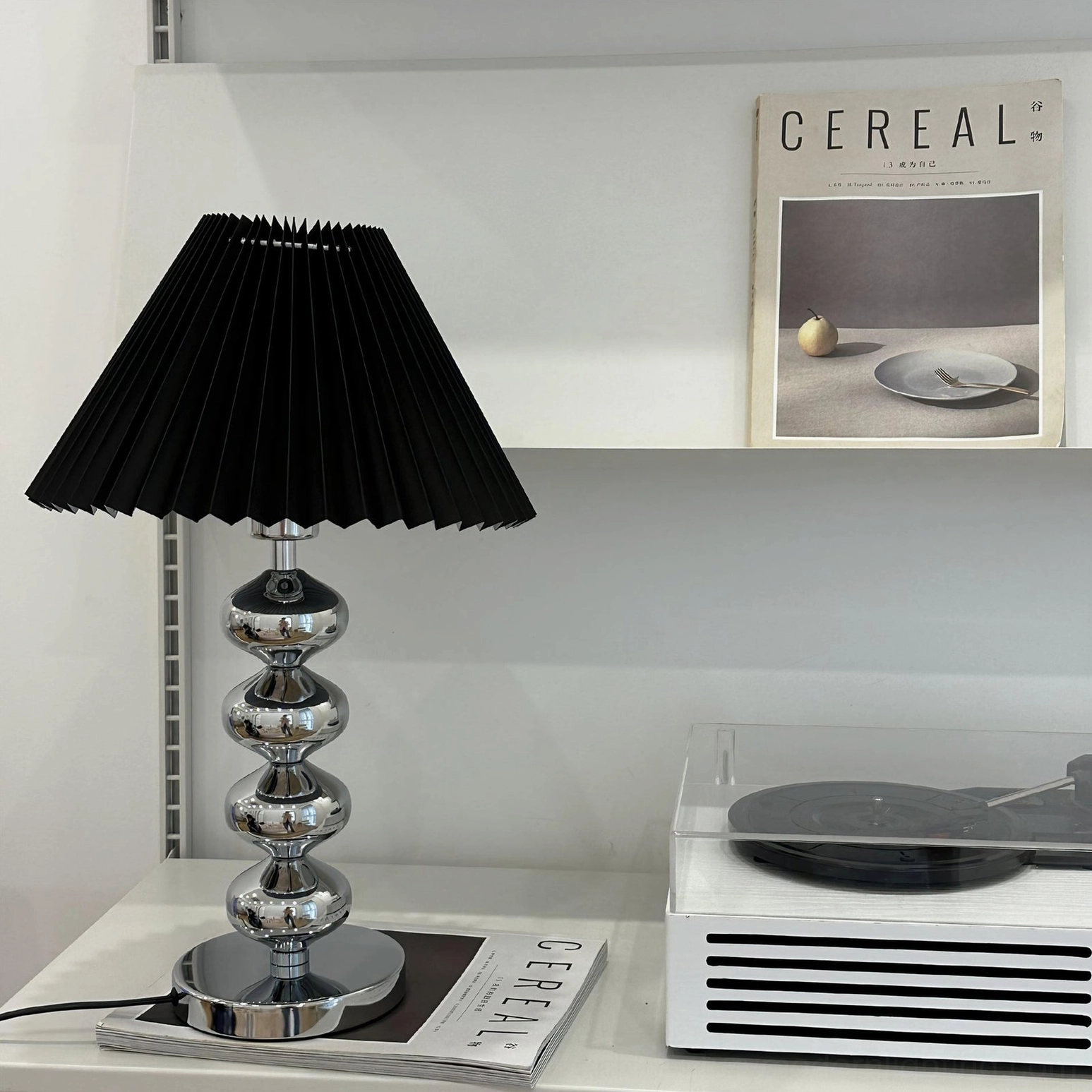 Zuma table lamp minimalist design gallery aesthetic studio lighting